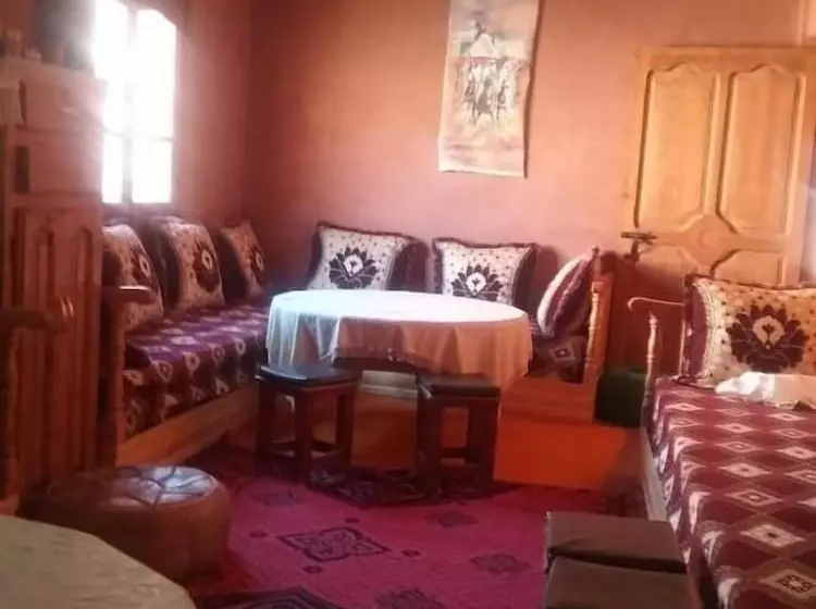 پانسیون La Belle Etoile