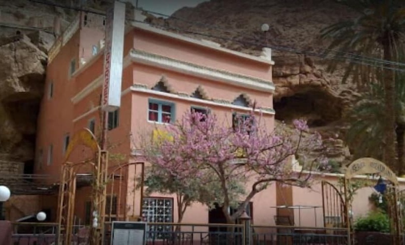 بنسيون La Belle Etoile