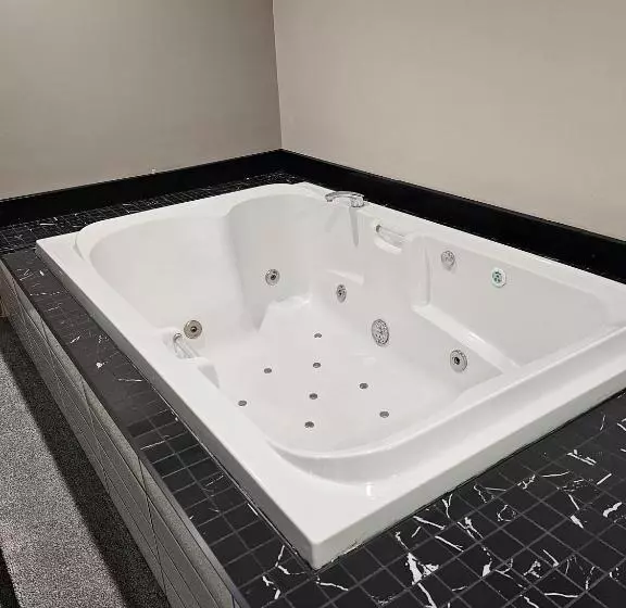 Western Budget Motel #1 Leduc/nisku