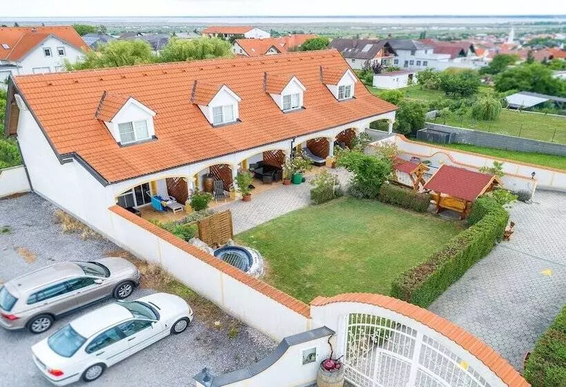 ホテル Appartementhaus Martina