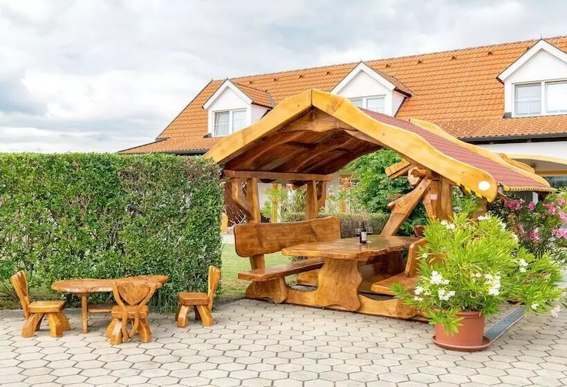 ホテル Appartementhaus Martina