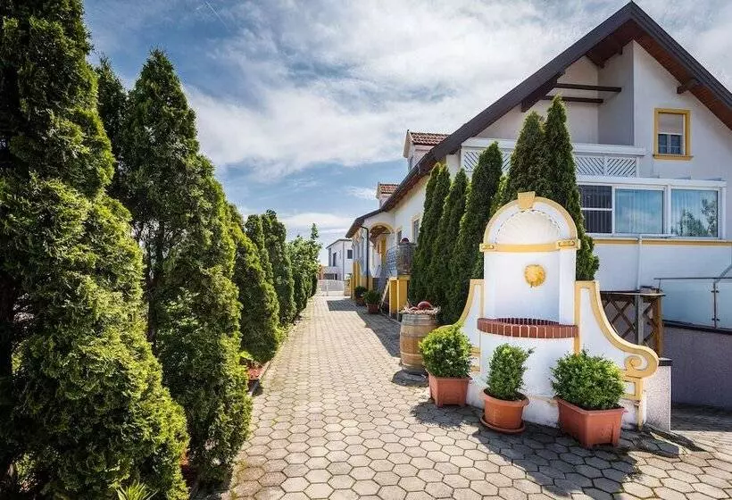 ホテル Appartementhaus Martina