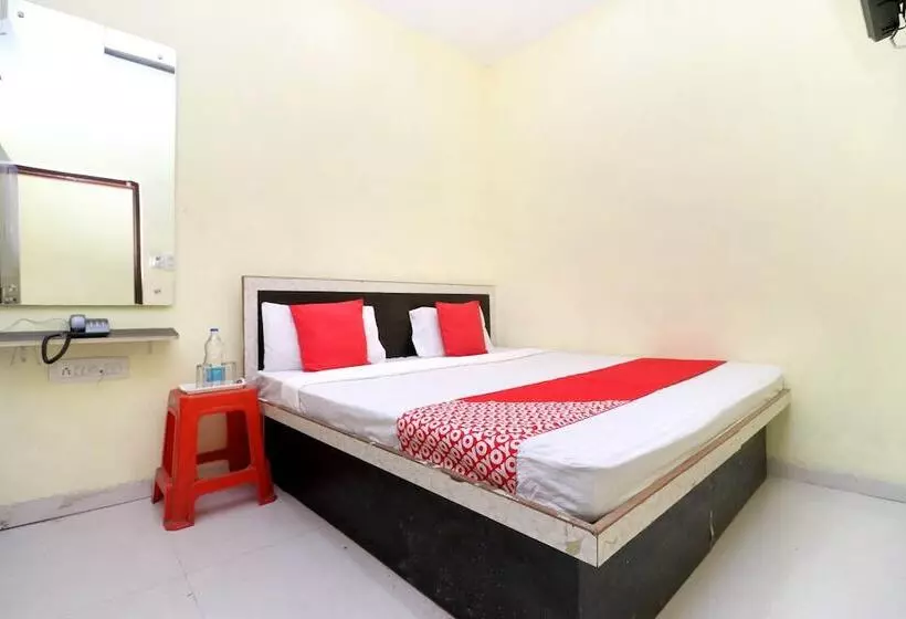 Hotel O Gian Residency