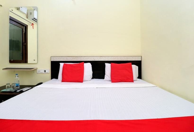 Hotel O Gian Residency