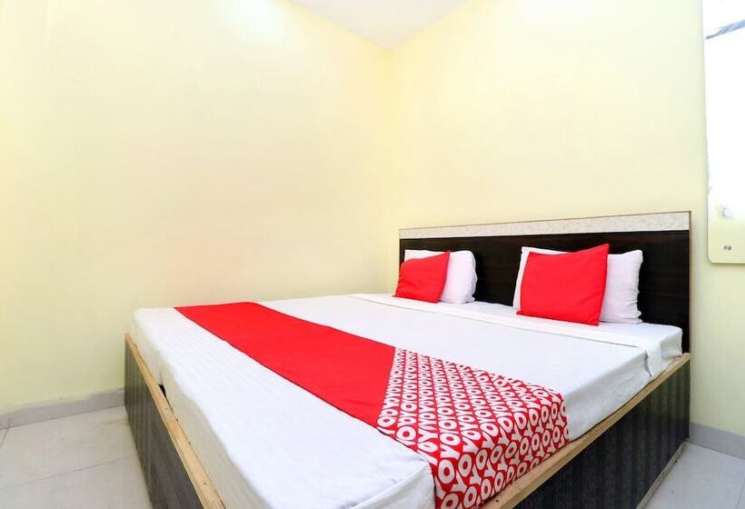 Hotel O Gian Residency