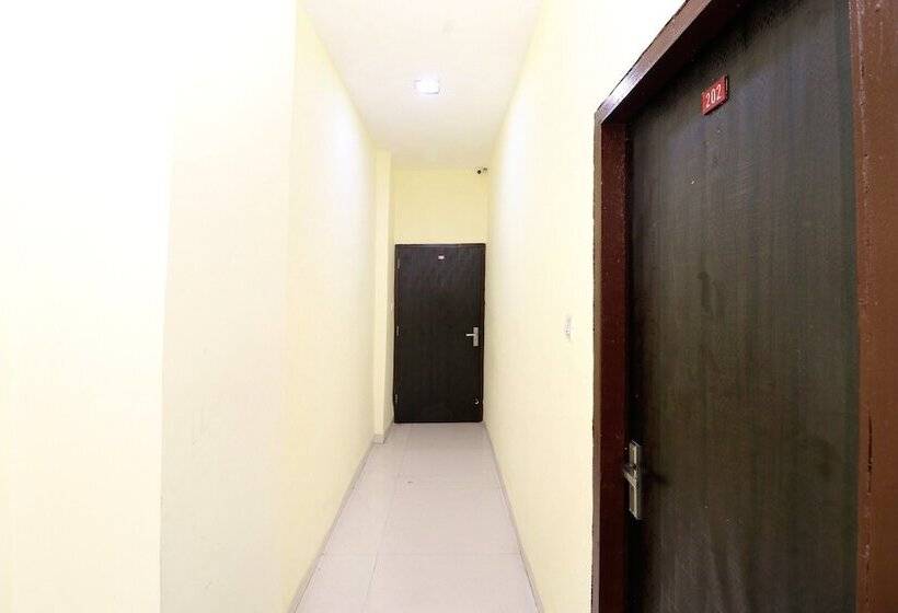 Hotel O Gian Residency