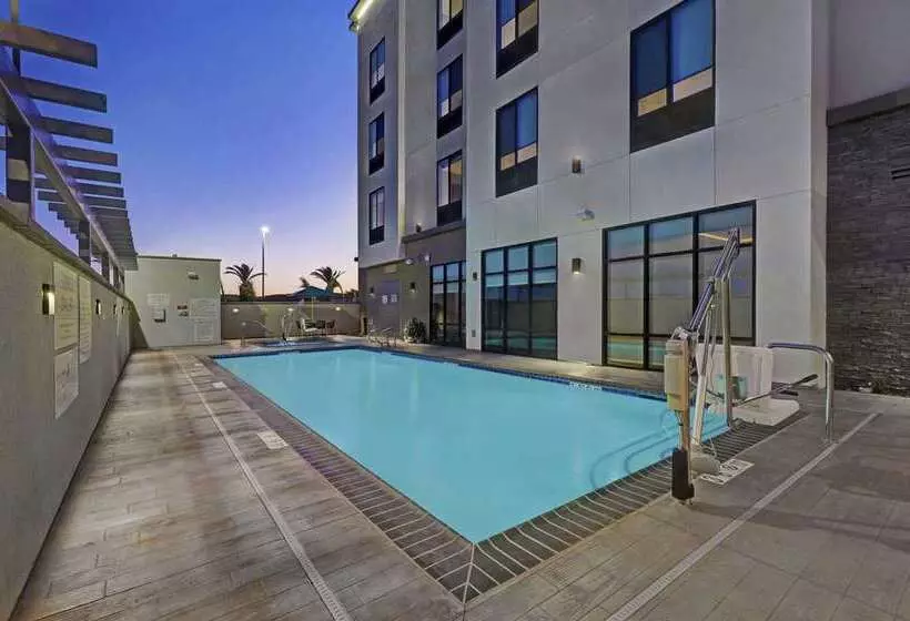 Hotelli Hampton Inn Patterson