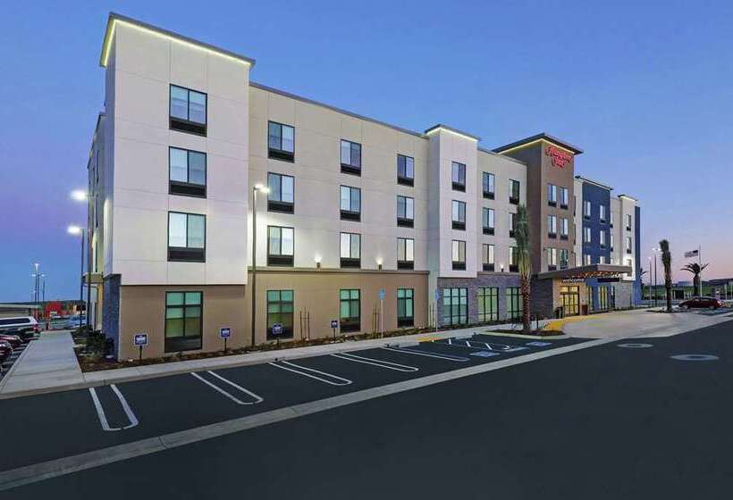 فندق Hampton Inn Patterson