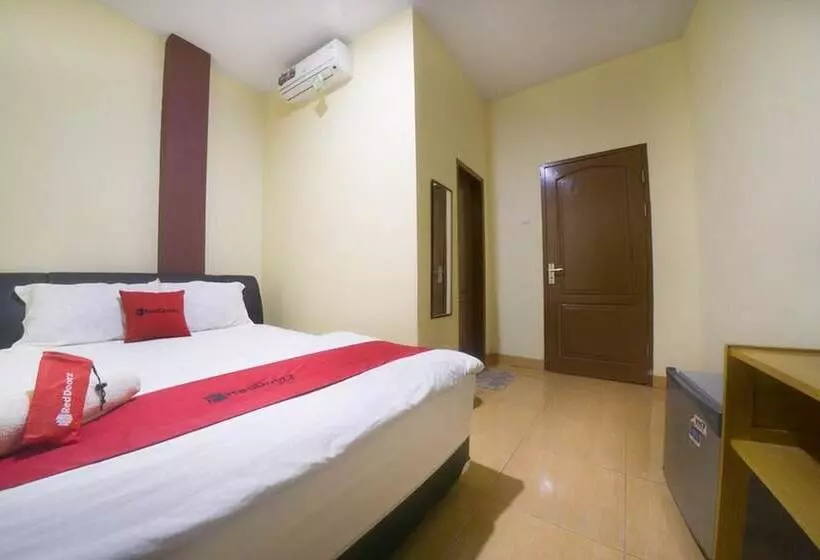 Hotelli Reddoorz Near Tvri Gorontalo