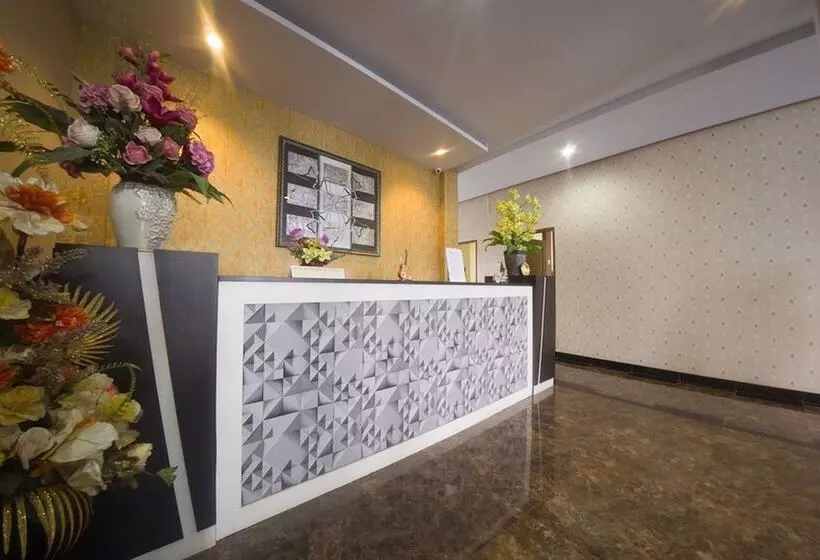 Hotelli Reddoorz Near Tvri Gorontalo