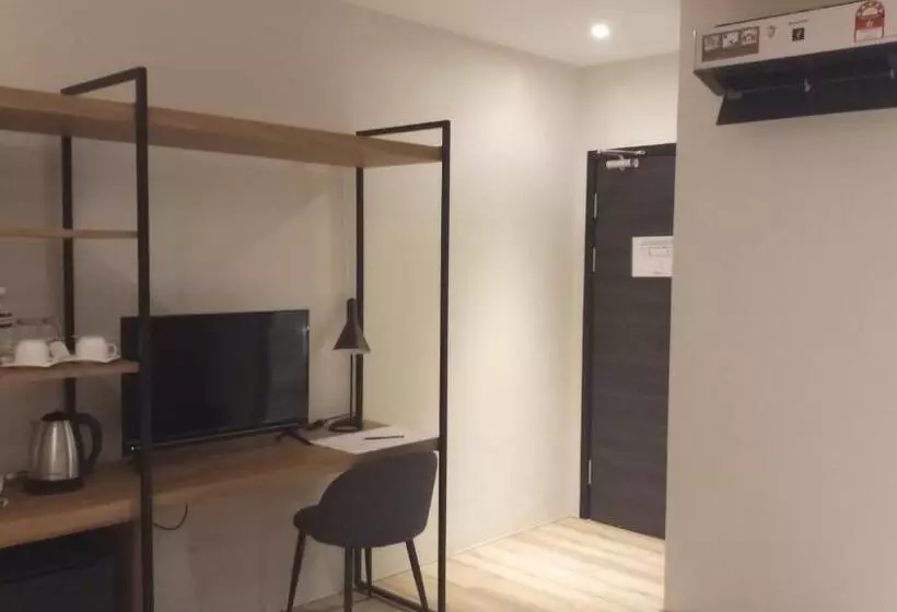Roxy Hotel Padungan
