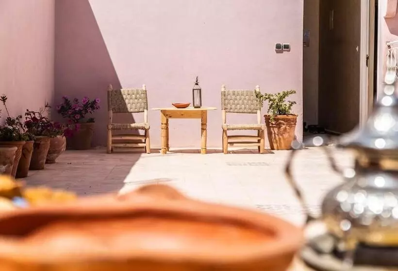 Majatalo Inna Guest House