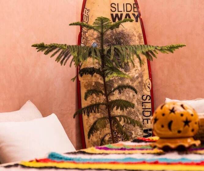 پانسیون Inna Guest House