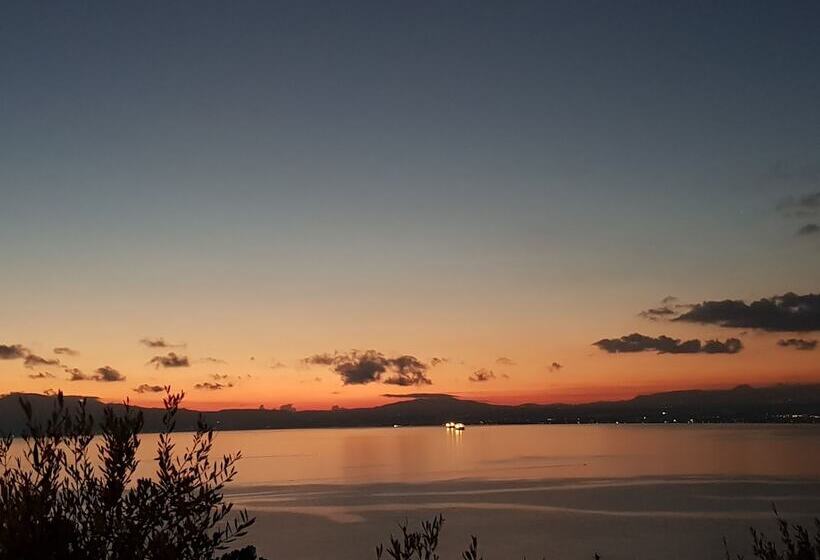 Verga Apartments & Suites