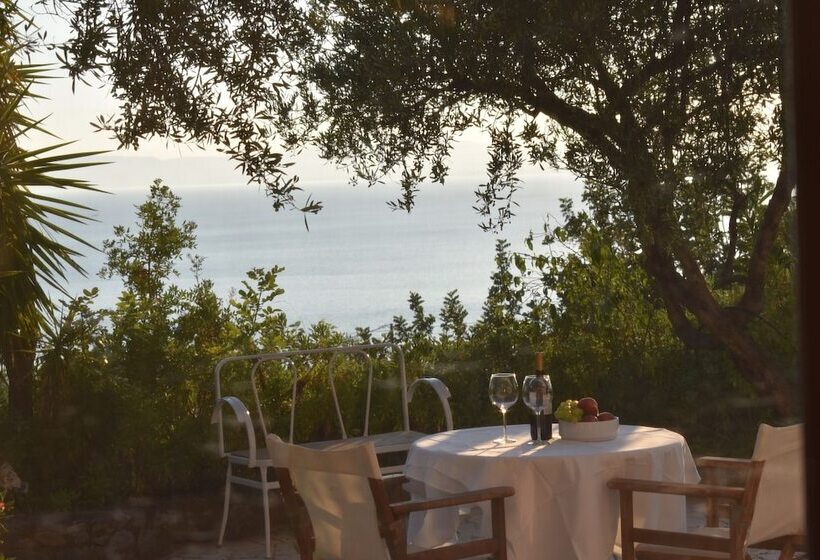 Verga Apartments & Suites