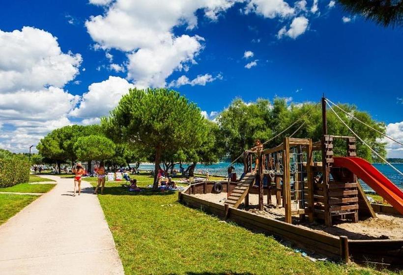 Apartments Villa Rivarella