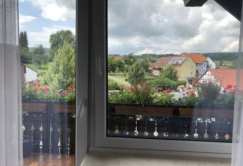 Hostelli Landgasthaus Zur Linde