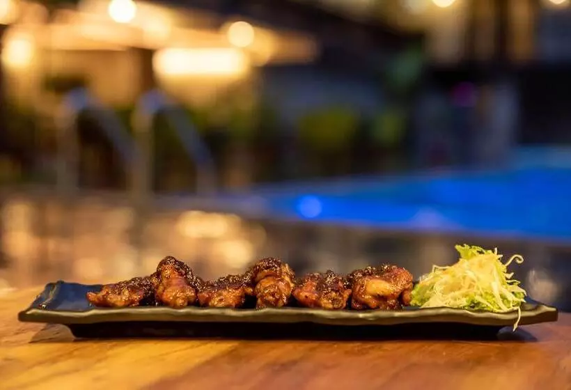 هتل Busy Bee Resort, Pokhara