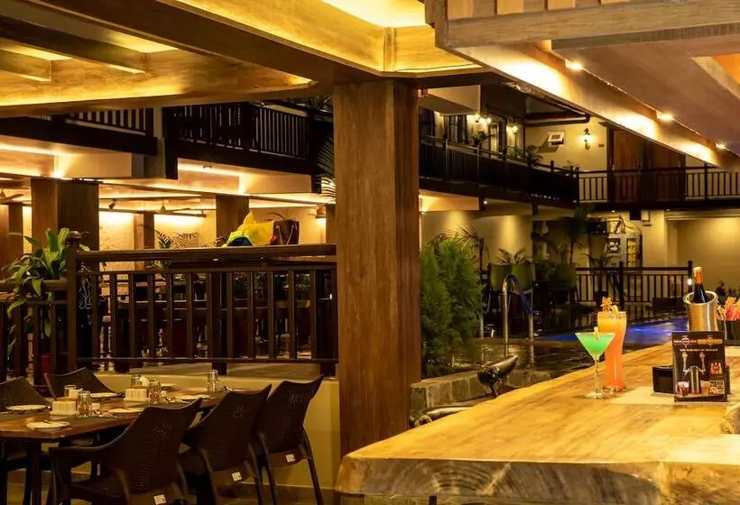 هتل Busy Bee Resort, Pokhara