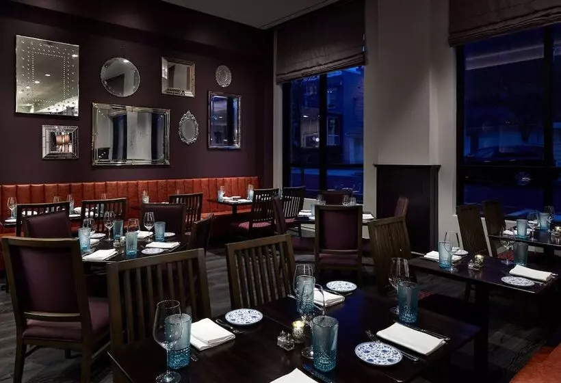 ホテル Hyatt Centric Old Town Alexandria