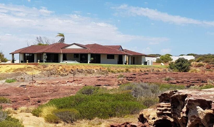 فندق Kalbarri Red Bluff Tourist Park