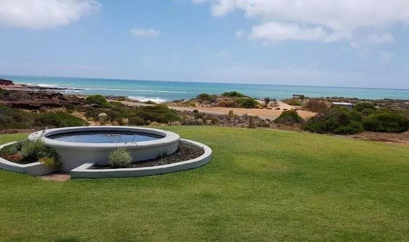 ホテル Kalbarri Red Bluff Tourist Park