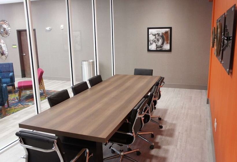 호텔 La Quinta Inn & Suites By Wyndham Braselton