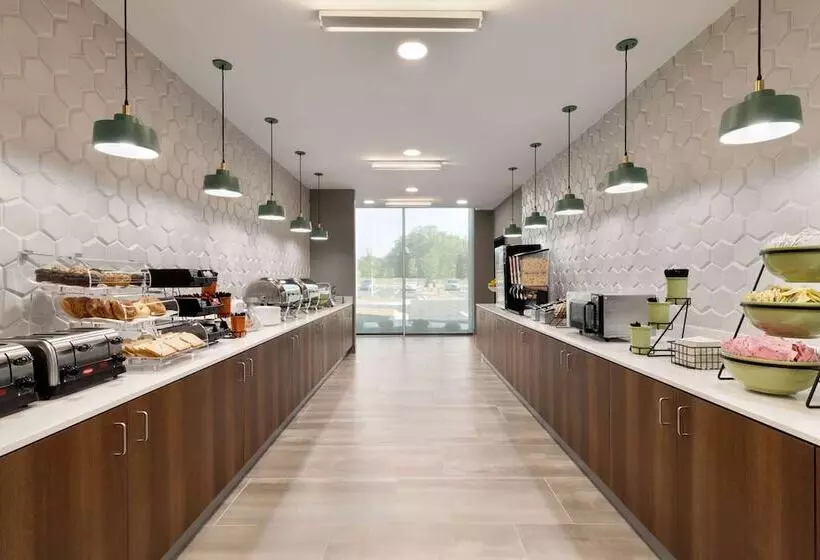 Hotelli La Quinta Inn & Suites By Wyndham Braselton