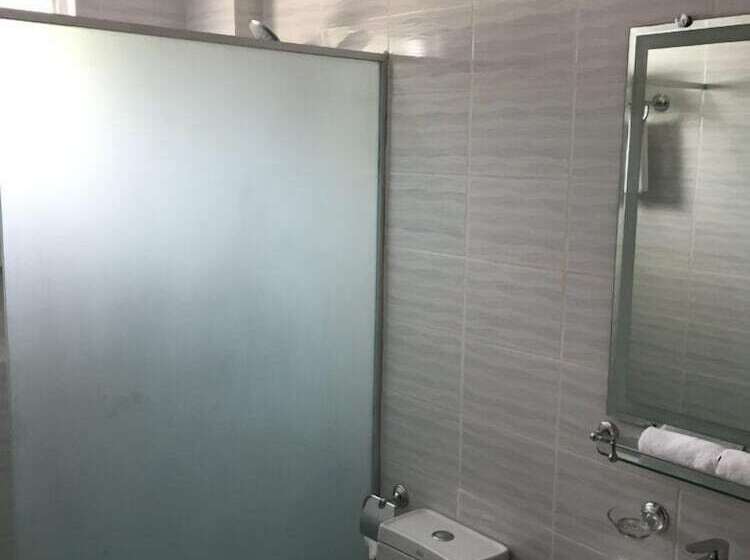 Hotel Ocean Breeze Resort