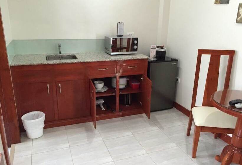 Hotel Ocean Breeze Resort