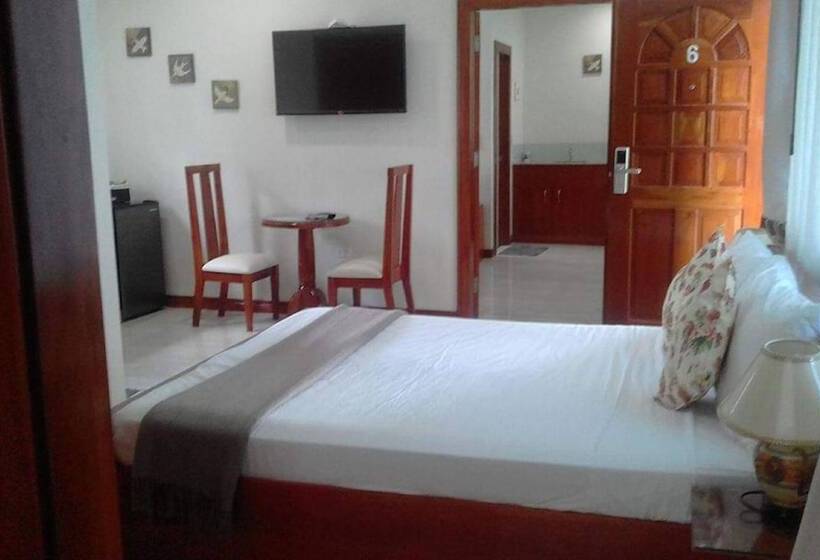 Hotel Ocean Breeze Resort