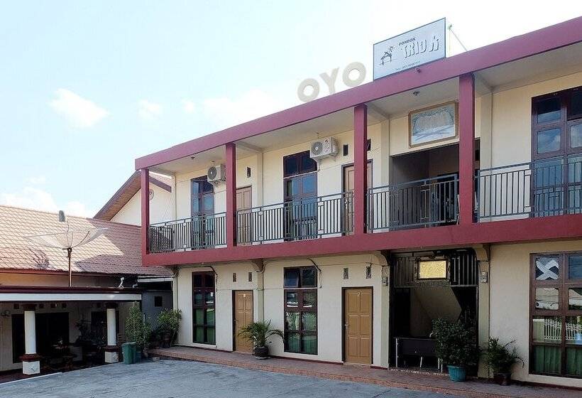 هاستل Oyo 1126 Trio R Kost