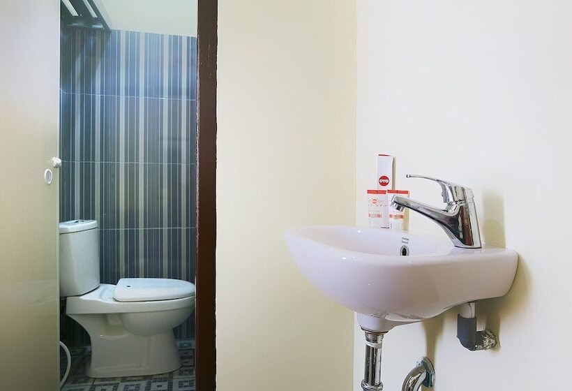 هاستل Oyo 1126 Trio R Kost