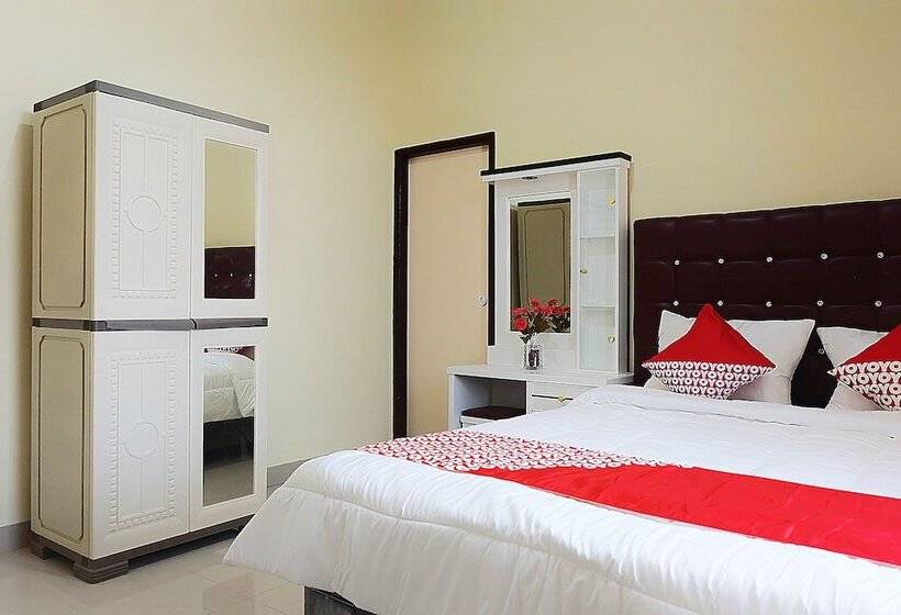 هاستل Oyo 1126 Trio R Kost