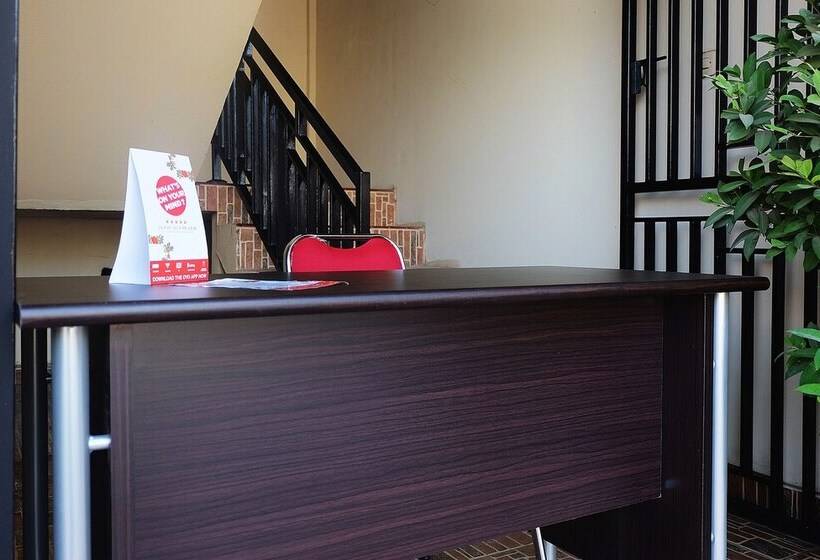 هاستل Oyo 1126 Trio R Kost