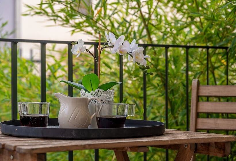 Bed and Breakfast Seven Seas Residence