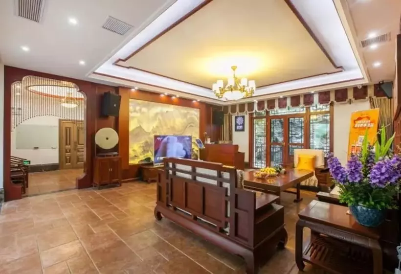 Hostelli Floral  Enshi Xiaoxihu Yihao