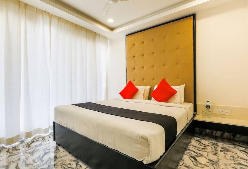 בית מלון כפרי Capital O 41974 Casa De Siolim