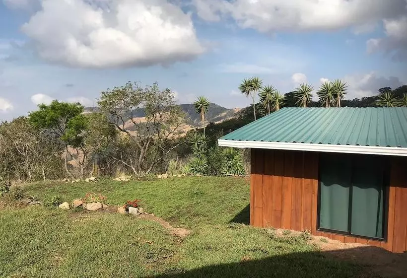 هتل Casitas De Montaña Cabuya