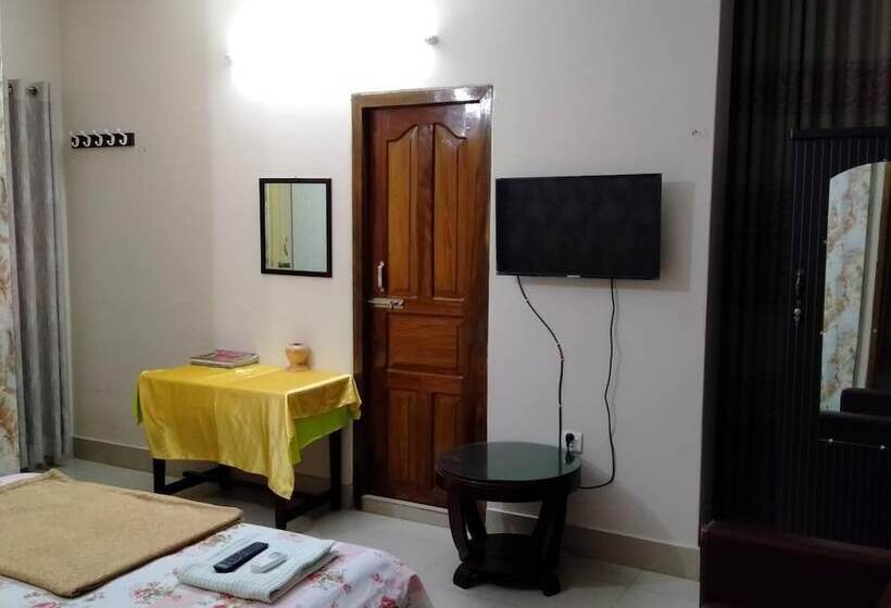 בית מלון כפרי Charu