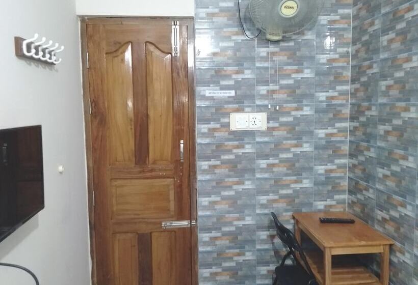 בית מלון כפרי Charu