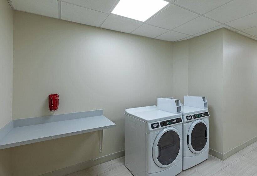 בית מלון כפרי Holiday Inn Express & Suites Purcell, An Ihg