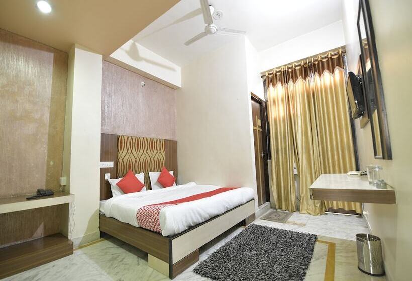 هتل Karni Niwas By Oyo Rooms