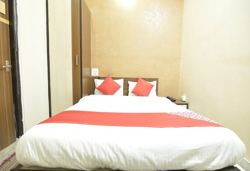 هتل Karni Niwas By Oyo Rooms