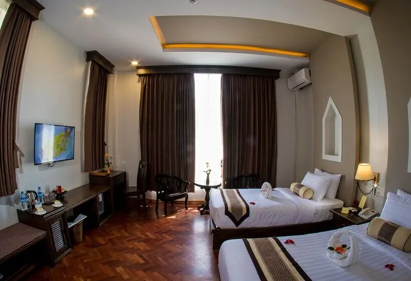 هتل Lustre Bagan Resort