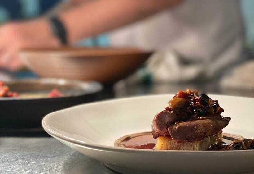 Hotel Mjp @ The Shepherds