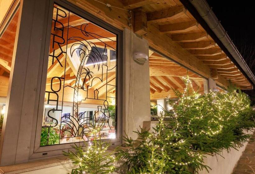 בית מלון כפרי Park Oasi