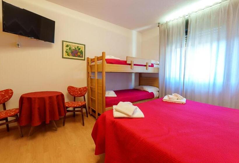 בית מלון כפרי Park Oasi