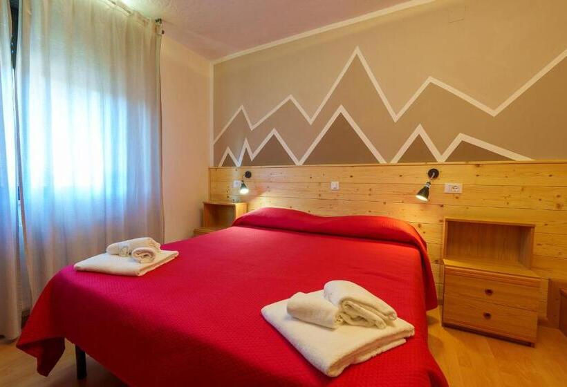 בית מלון כפרי Park Oasi