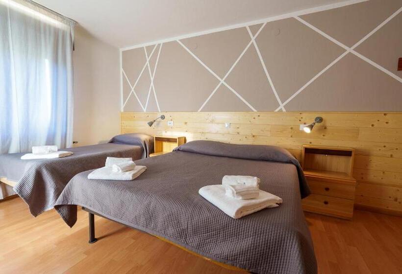 בית מלון כפרי Park Oasi